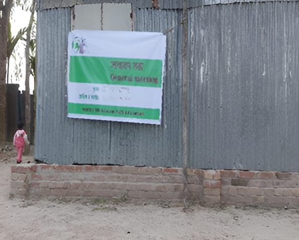 Shawl Distribution Photo